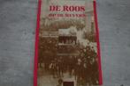 DE ROOS OP DE REVERS, Ophalen of Verzenden, Gelezen
