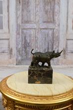 Bronzen Beeld ban een Wandelende Neushoorn GRATIS LEVERING