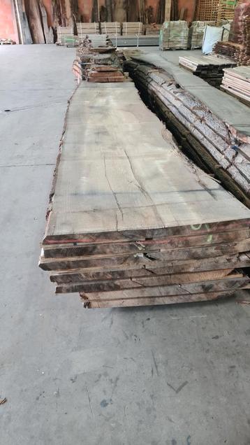 Schaaldelen eik 63 mm dik tot 110 cm breed beschikbaar voor biedingen