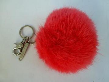 porte clé rose pompon rouge neuf