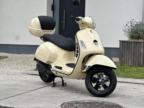 Vespa 125gts, Motoren, Motoren | Piaggio, Particulier, Scooter, 11 kW of minder, 1 cilinder, Ophalen