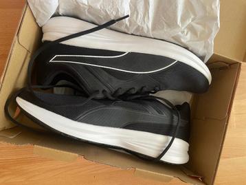 Sneakers PUMA Transport hardloopschoenen  beschikbaar voor biedingen