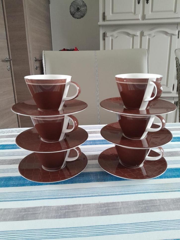 Villeroy & Boch Caffè Club collectie 6 kopjes + 6 S/TB-beker, Antiek en Kunst, Curiosa en Brocante, Ophalen of Verzenden