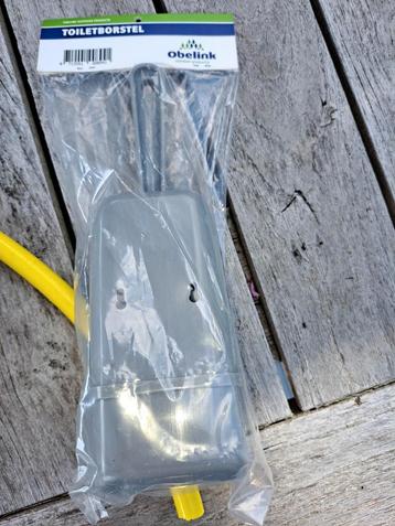 Nieuwe Toiletborstel. beschikbaar voor biedingen