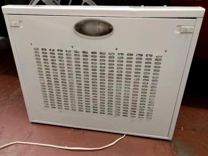 hotte de cuisine 3 vitesses  en bon état prix 30€, Electroménager, Hottes, Recyclage, Enlèvement ou Envoi