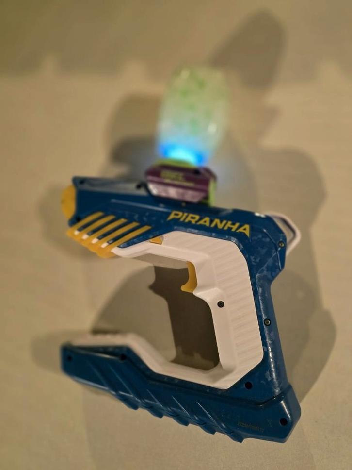 16x Gellblasters + Toebehoren + 2 Emmers Gell Balls, Hobby & Loisirs créatifs, Hobby & Loisirs Autre, Utilisé, Enlèvement