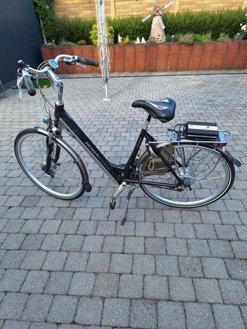 Elektrische fiets, Fietsen en Brommers, Elektrische fietsen, Ophalen, Zo goed als nieuw