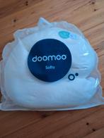 Voedingskussen merk Doomoo met bijhorende hoes, Kinderen en Baby's, Ophalen, Zo goed als nieuw, Voedingskussen