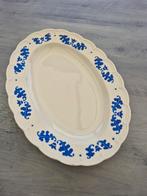 Plat oval Boch feuille de chêne, Enlèvement ou Envoi