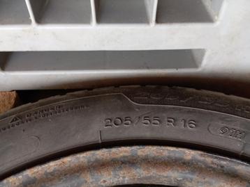 pneus hiver bmw Série 1 ou  3 beschikbaar voor biedingen
