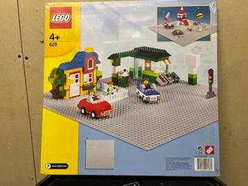 4 plaques de construction Lego n 628, Enlèvement, Neuf, Ensemble complet, Lego