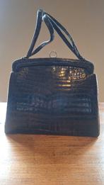 dames handtas donkerbruin - soms zwarte schijn - oud model, Handtassen en Accessoires, Tassen | Damestassen, Ophalen of Verzenden