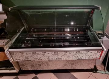 warmhoudvitrine beschikbaar voor biedingen
