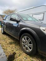 Opel astra 1.6 benzine stationwagen export, Auto's, Voorwielaandrijving, Zwart, 4 cilinders, Leder en Stof