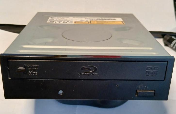 HL Data Storage GBC-H20N Blu-Ray Disc Reader DVD-RW, Informatique & Logiciels, Disques enregistrables, Utilisé, Blu-ray, Réinscriptible