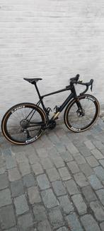 GRAVELBIKE MET SPLINTERNIEUWE WIELSET, Fietsen en Brommers, Ophalen, Zo goed als nieuw