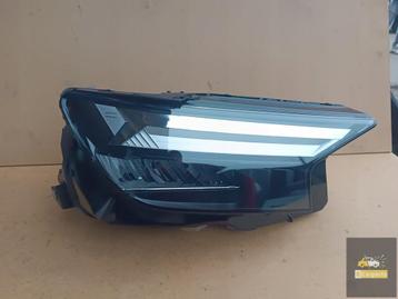 Audi Q4 Full Led lamp rechts beschikbaar voor biedingen