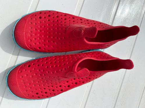 Chaussons de piscine /mer Nabaji (2 modeles), Kinderen en Baby's, Kinderkleding | Kinder-zwemkleding, Zo goed als nieuw, Zwemschoenen