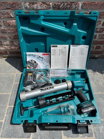 Makita kitpistool DCG180 RAX compleet en als nieuw beschikbaar voor biedingen