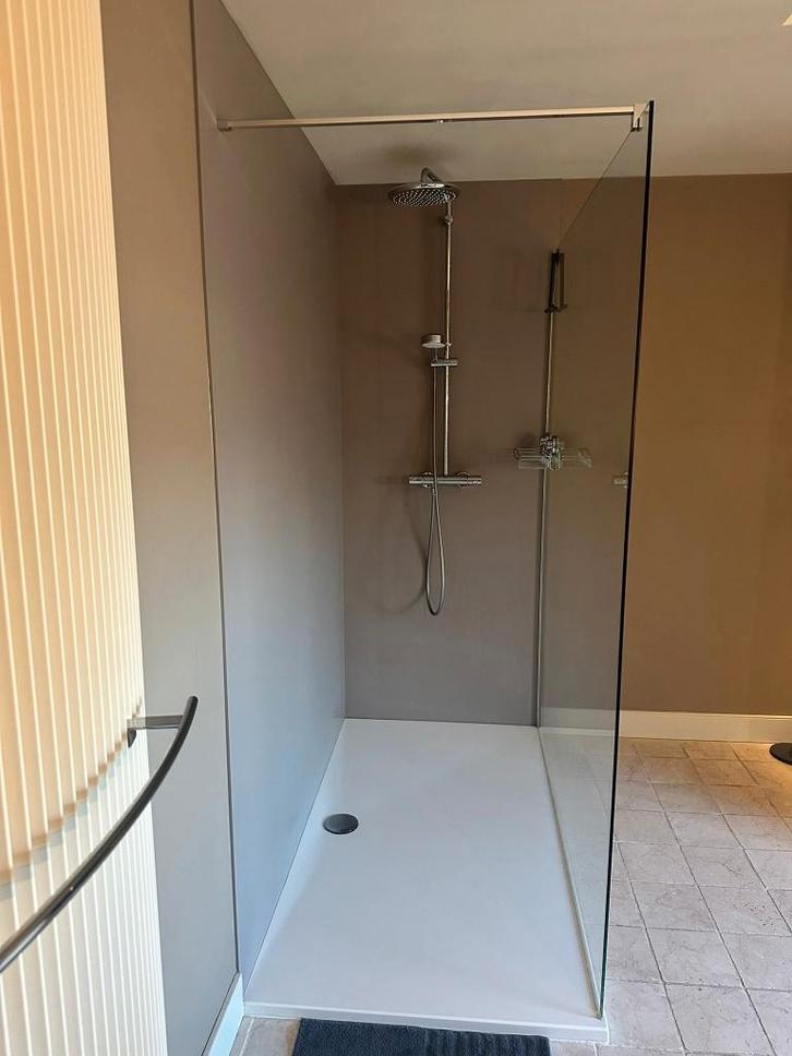 inloopdouche compleet - slechts 1 jaar oud, Huis en Inrichting, Badkamer | Complete badkamers, Gebruikt, Met douche, Ophalen