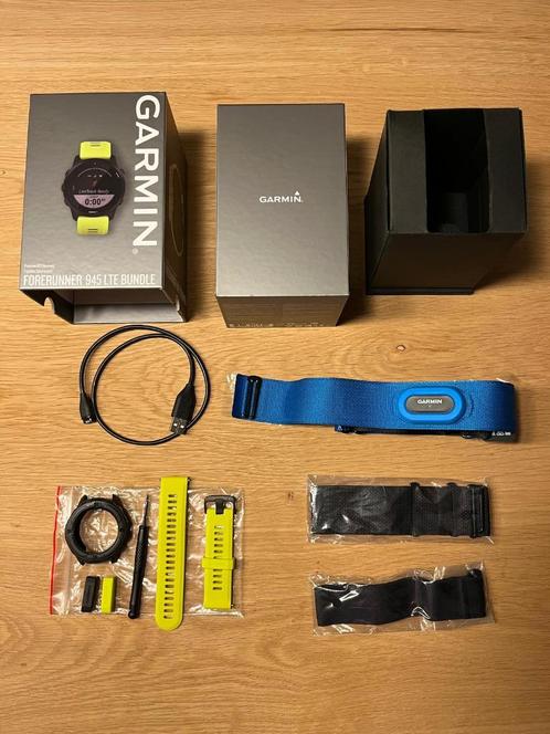 Garmin Forerunner accessoires - oplader, oximeter, armband.., Handtassen en Accessoires, Sporthorloges, Zo goed als nieuw, Geel