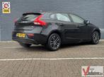 Volvo V40 2.0 T2 Nordic+ € 5350 NETTO | Climate | Cruise | N, Auto's, Volvo, Navigatiesysteem, Zwart, V40, 123 g/km