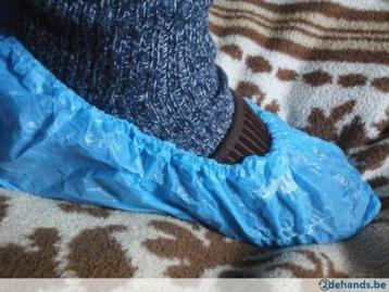 couvre-chaussures de protection jetables en plastique