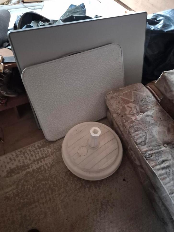 Caravan tenten stoelen tafels, Vakantie, Campings