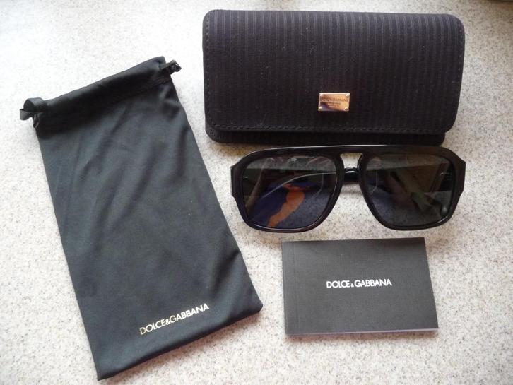 Dolce & Gabbana DG4403 501/87 - Zwart, Handtassen en Accessoires, Zonnebrillen en Brillen | Dames, Zo goed als nieuw, Zonnebril
