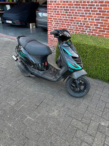 Zip b klasse 70cc beschikbaar voor biedingen