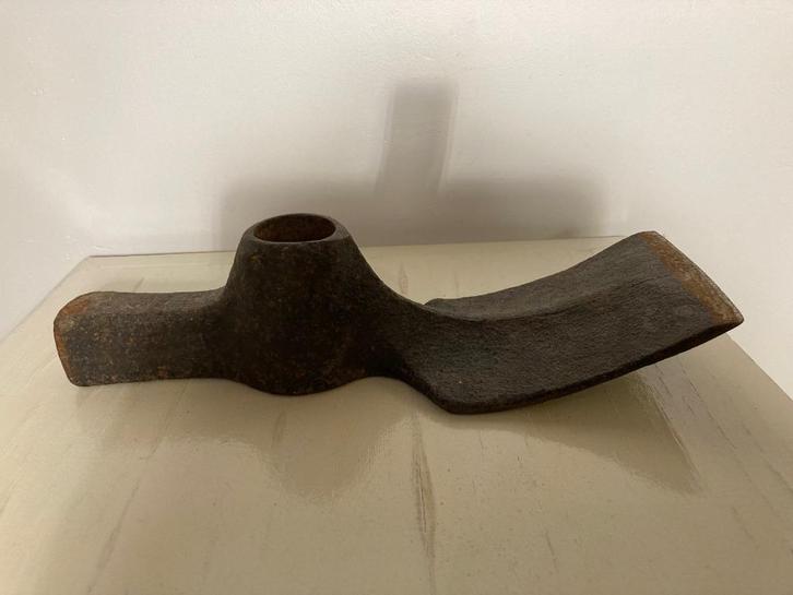 Oude robuuste dissel met makersmerkteken - 2,277 kg, Antiek en Kunst, Antiek | Gereedschap en Instrumenten, Ophalen of Verzenden