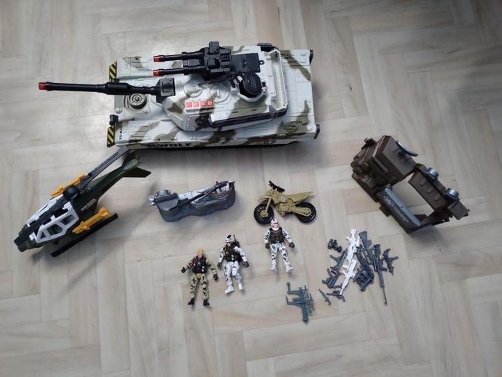 Lot char soldats guerre jouets garçon, Kinderen en Baby's, Speelgoed |Speelgoedvoertuigen, Gebruikt, Ophalen