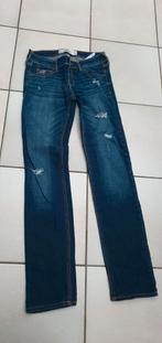 Broek hollister maat w25 l33, Kleding | Dames, Spijkerbroeken en Jeans, Ophalen of Verzenden