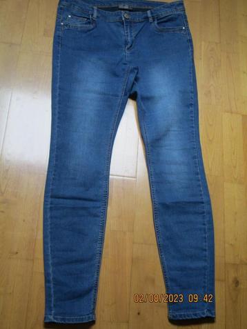 Jeans slim bleu stretch « Yessica - C&A » T 42       beschikbaar voor biedingen