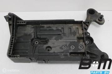 Accuconsole Audi Q2 81A 5Q0915331K beschikbaar voor biedingen