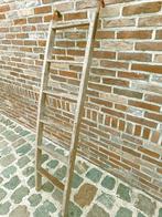 oude ladder in hout, Ophalen