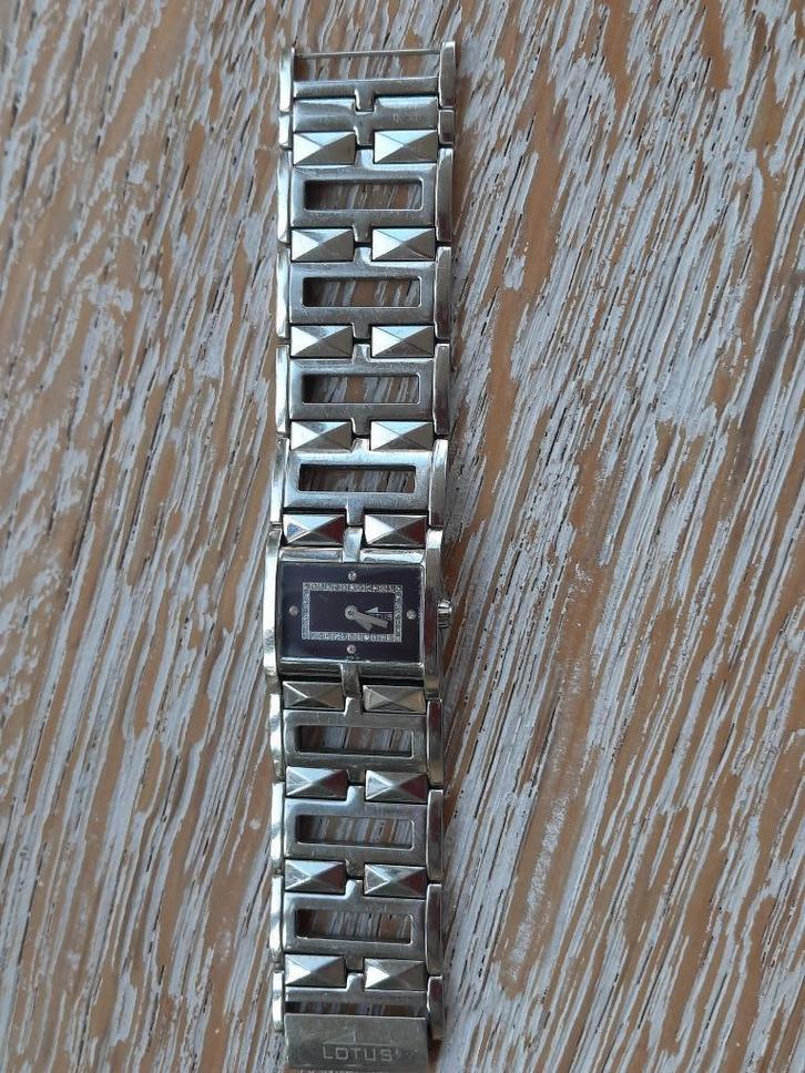 Supermooi horloge LOTUS, Handtassen en Accessoires, Horloges | Dames, Zo goed als nieuw, Polshorloge, Staal, Staal, Ophalen of Verzenden