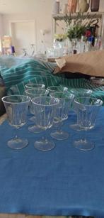 glazen met voet 8 stuks glas aperitief wijn, Ophalen of Verzenden, Zo goed als nieuw, Overige typen