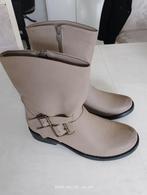 Schoenen, lage laarzen, nieuw,maat 39, Ophalen of Verzenden, Nieuw, Beige