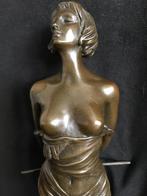 Bronzen dominante dame, Bruno Zach/stempel zuiver brons, Ophalen of Verzenden