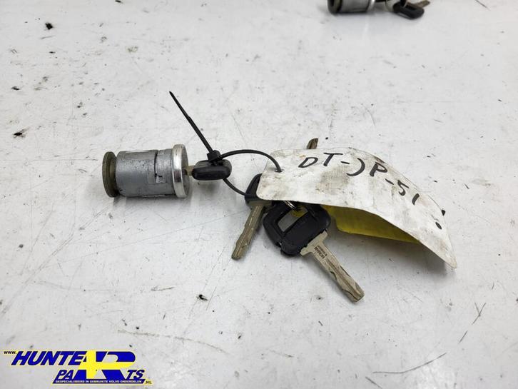 Contactslot + 2 sleutels Volvo 850 ('91-'96) 313001, Auto-onderdelen, Klein materiaal, Volvo, Gebruikt, Ophalen of Verzenden
