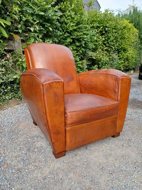 Clubfauteuil van echt leer, gerenoveerd industrieel decor, Huis en Inrichting, Fauteuils, Hout, Leer, Ophalen