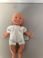 Baby pop Carolle, Verzamelen, Poppen, Ophalen of Verzenden, Zo goed als nieuw, Pop