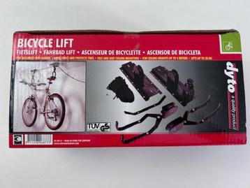 Fietslift plafond beschikbaar voor biedingen