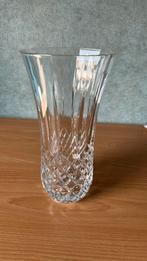 Grote Kristallen vaas., Enlèvement