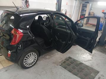 Kia Picanto 1.0 2013 benzine nieuw cilinderkop rijdt als 0km