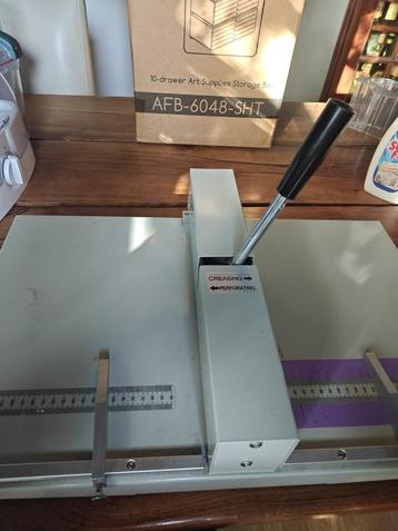 Plieuse de papier et de carton Intimus CR-360 MCP, Enlèvement ou Envoi, Comme neuf, Autres types