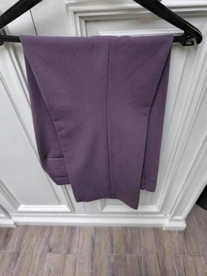 Mooie broek van WE., Kleding | Dames, Broeken en Pantalons, Nieuw, Maat 38/40 (M), Paars, Ophalen of Verzenden