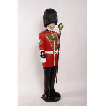 Buckingham Palace Guardhouse 243 cm hoog – RAO Queens guard