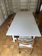 Table + 8 chaises, Comme neuf